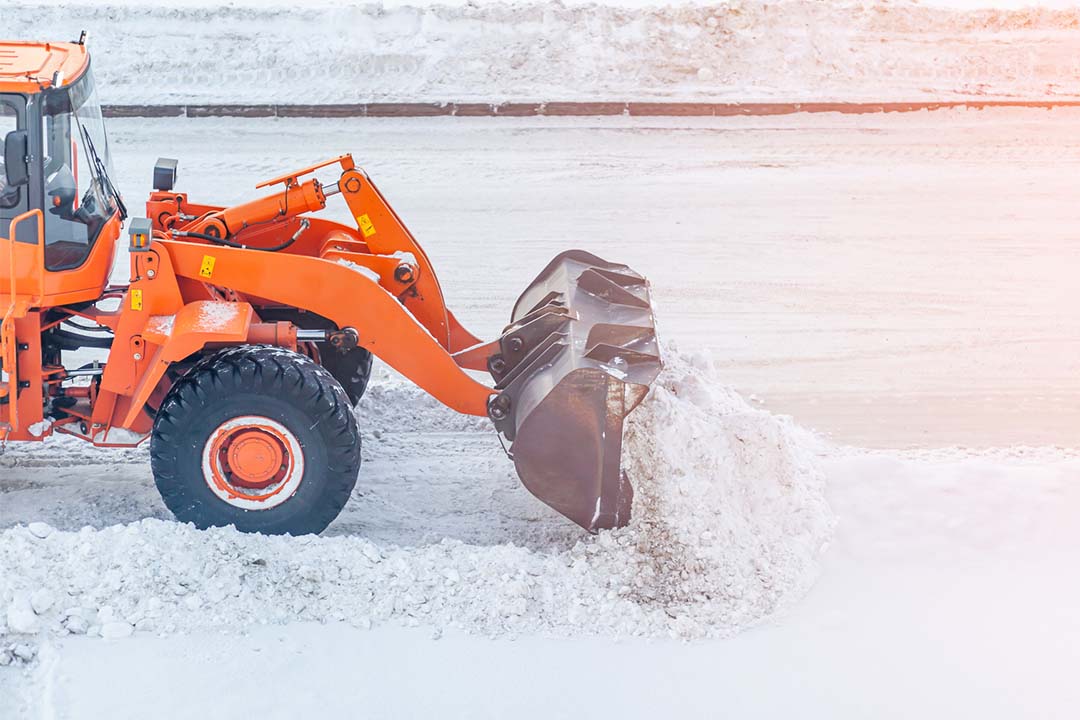Snow removal services improves accessibility to your facilities 